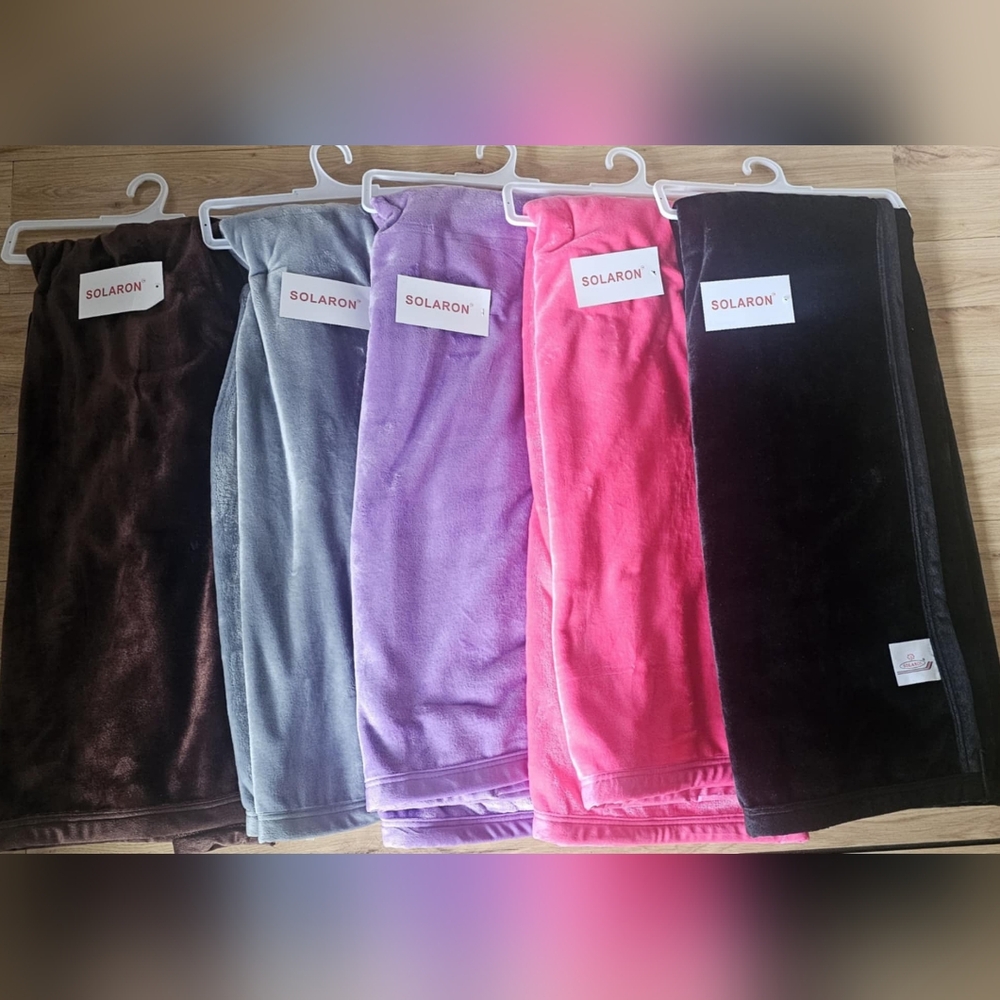 SOLARON THROW BLANKETS